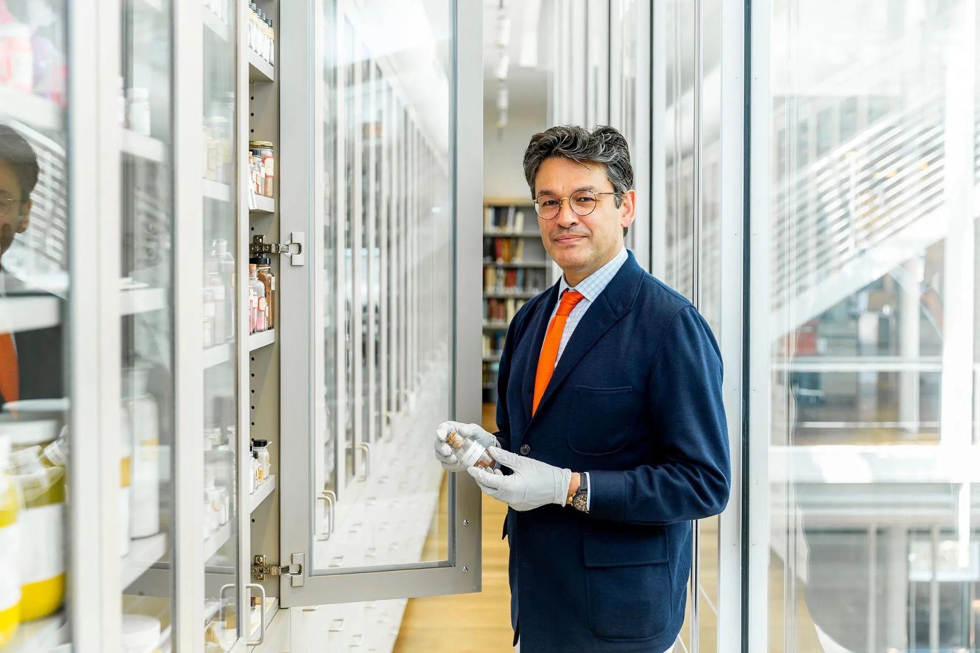 “Our job is to fight against entropy”: Narayan Khandekar on the Straus Center and the Forbes Pigment Collection